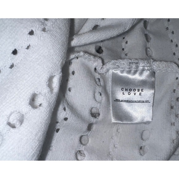 Generation love white half sleeve sz s coastal round collar - Picture 6 of 7